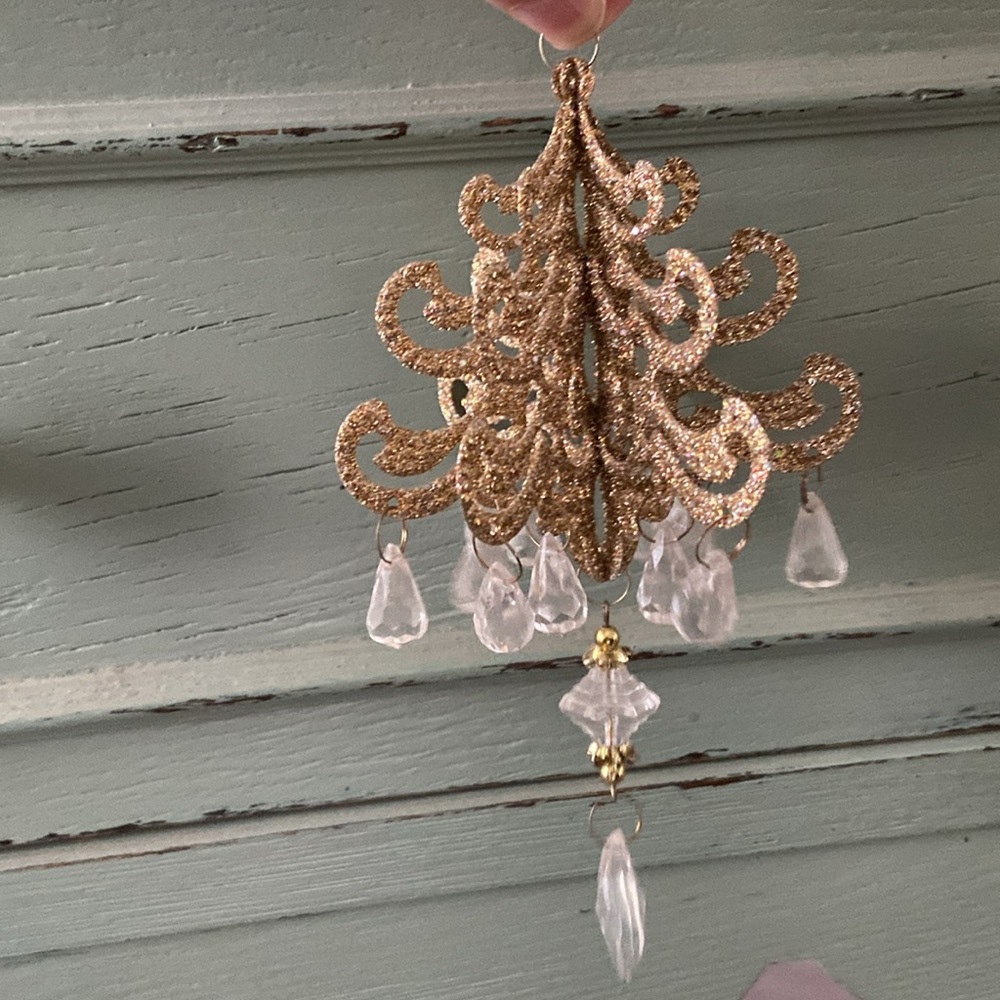 chandelier like christmas glittery tree ornament decoration